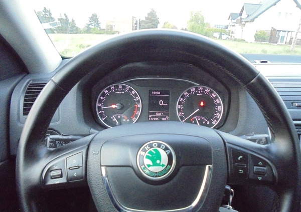Skoda Octavia cena 29999 przebieg: 177395, rok produkcji 2013 z Gostyń małe 704